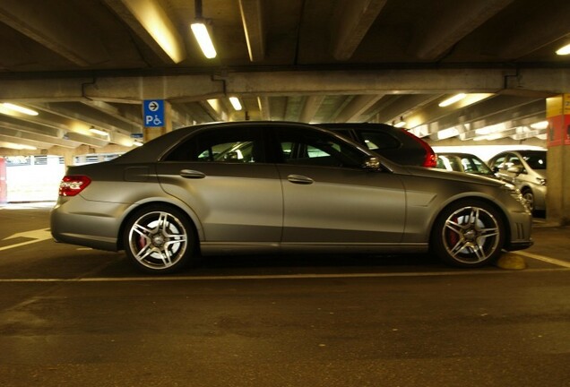 Mercedes-Benz E 63 AMG W212