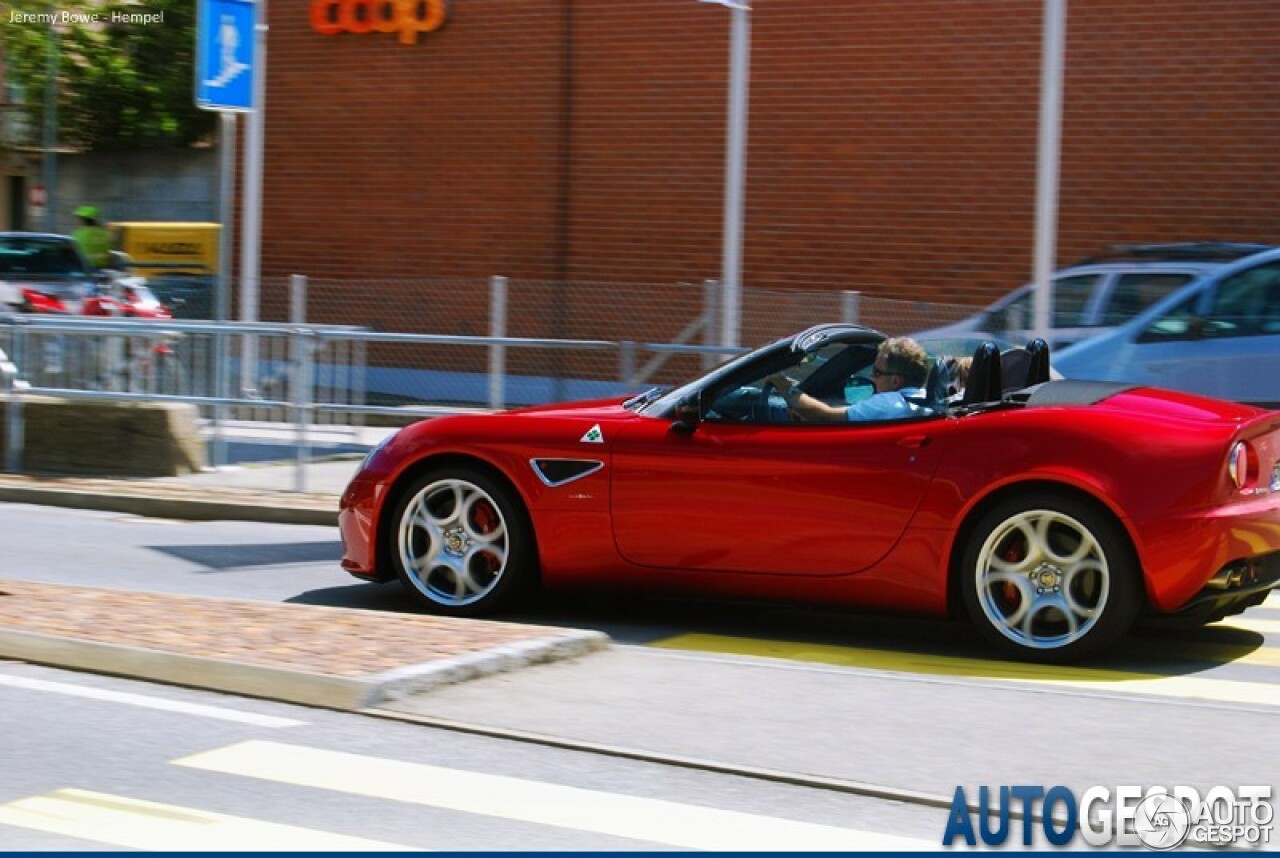 Alfa Romeo 8C Spider