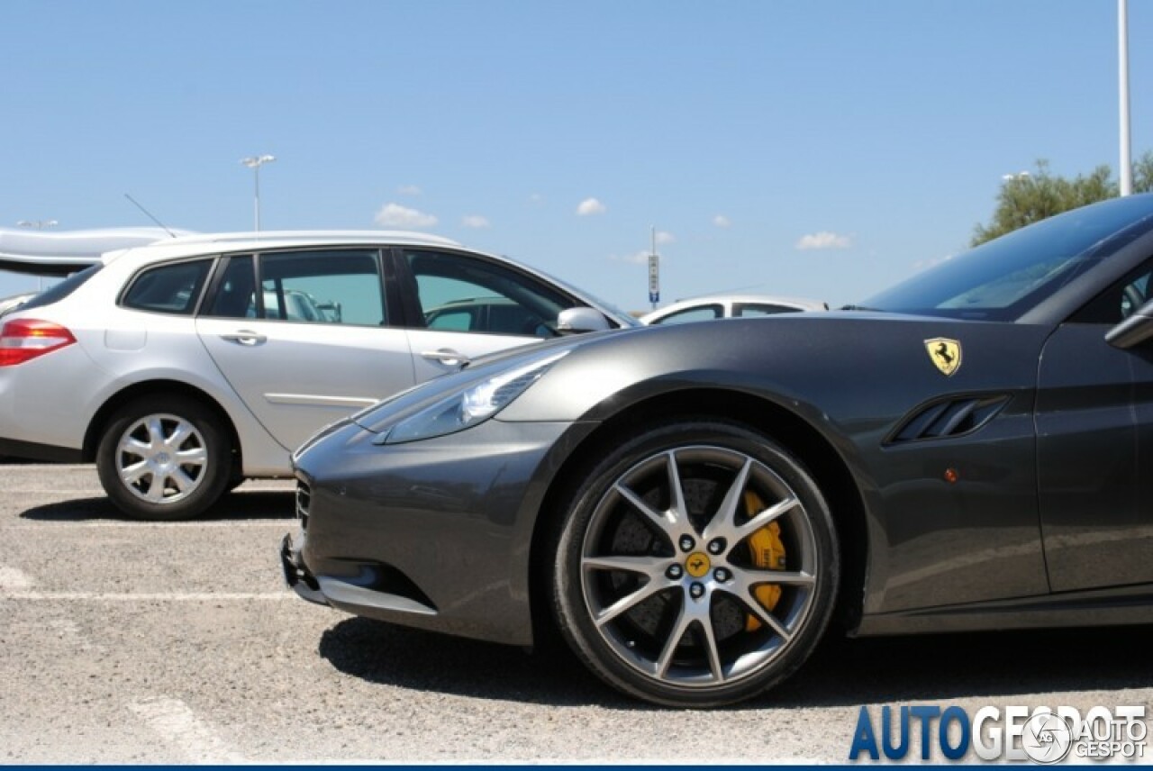 Ferrari California