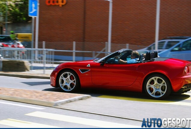 Alfa Romeo 8C Spider