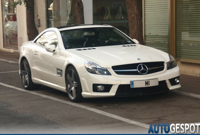 Mercedes-Benz SL 63 AMG