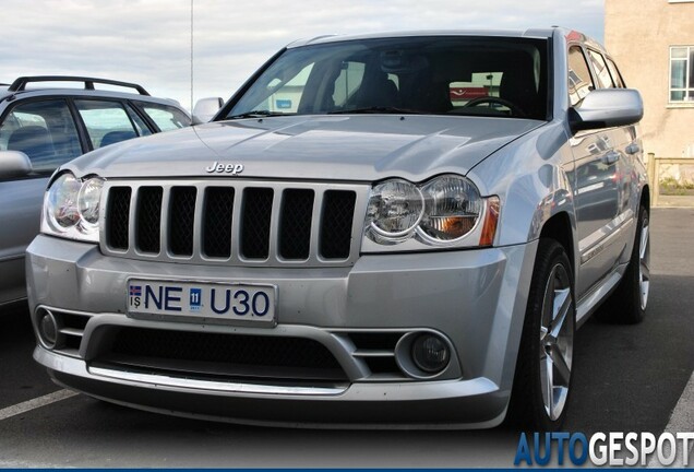 Jeep Grand Cherokee SRT-8 2005