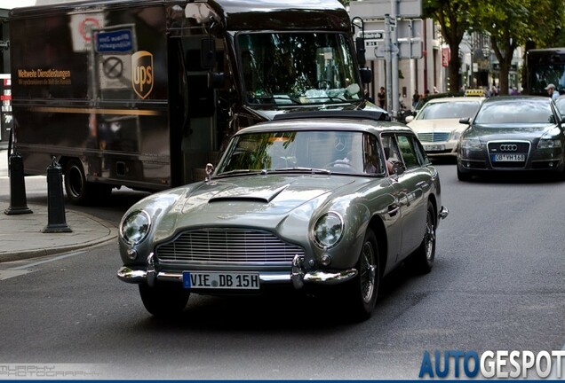 Aston Martin DB5 Shooting Brake