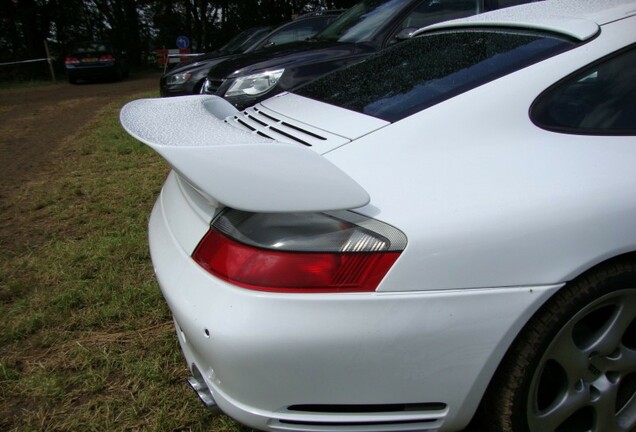 Porsche 996 Turbo