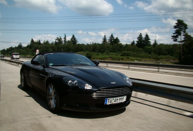 Aston Martin DB9 Volante