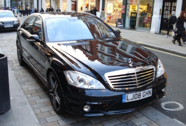 Mercedes-Benz S 63 AMG W221