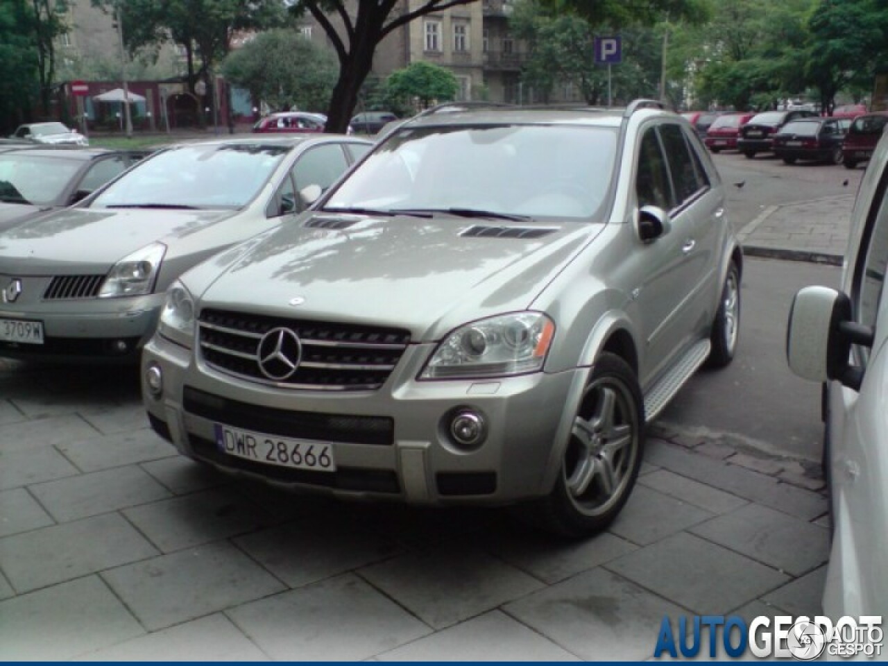 Mercedes-Benz ML 63 AMG W164