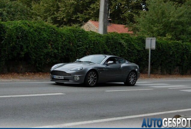 Aston Martin Vanquish S