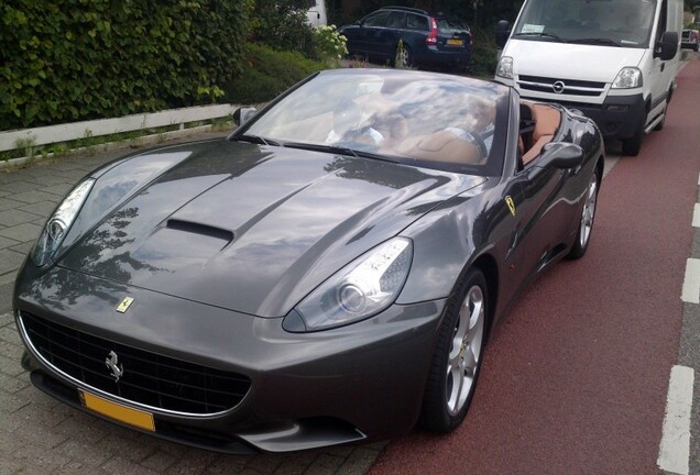 Ferrari California