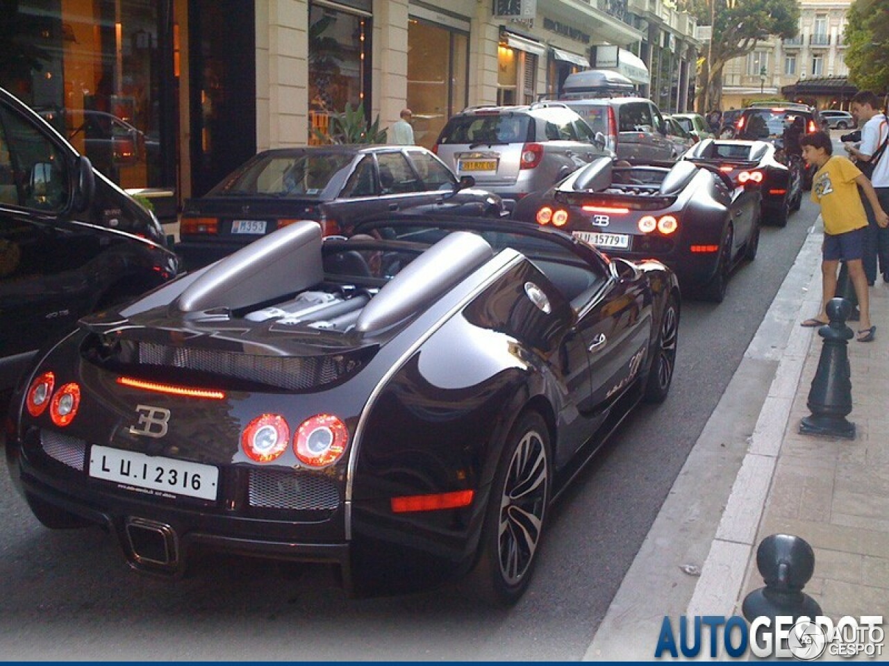 Bugatti Veyron 16.4 Grand Sport SK Limited Edition