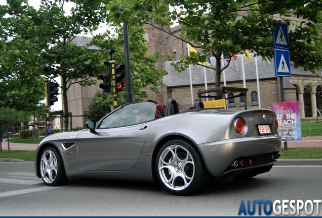 Alfa Romeo 8C Spider