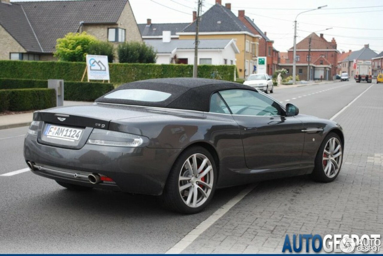 Aston Martin DB9 Volante 2010