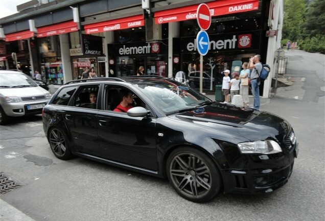 Audi RS4 Avant B7