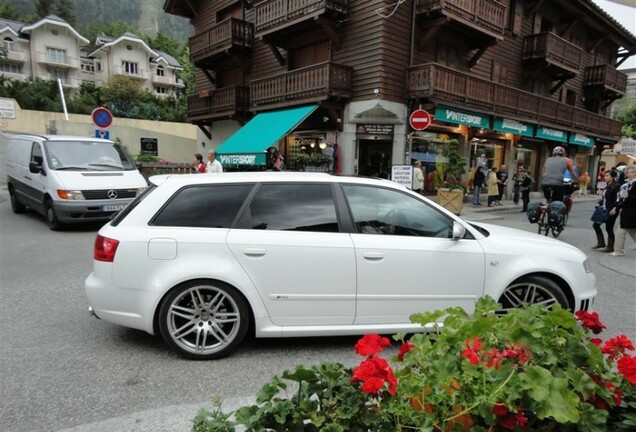 Audi RS4 Avant B7