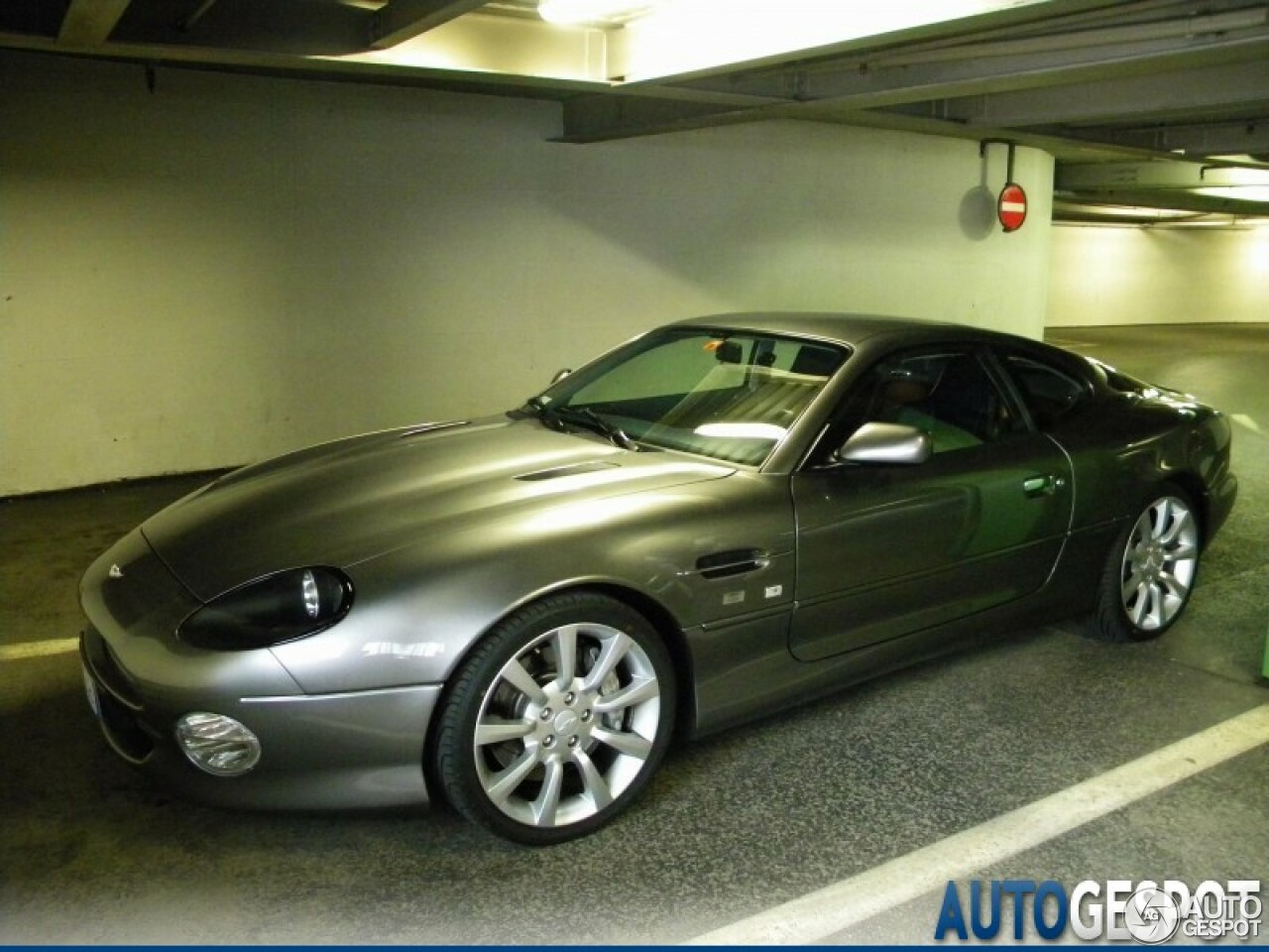 Aston Martin DB7 GT