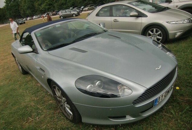 Aston Martin DB9 Volante