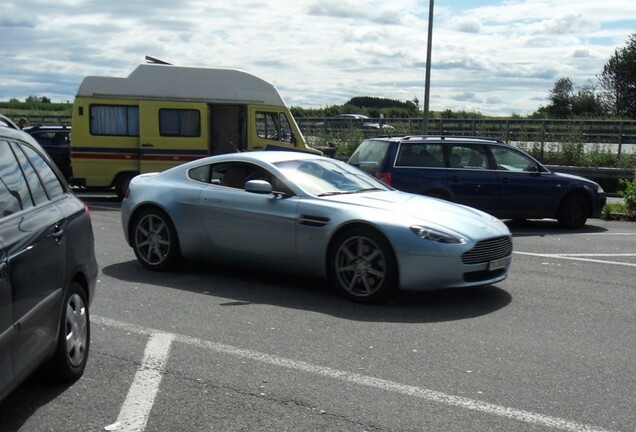 Aston Martin V8 Vantage