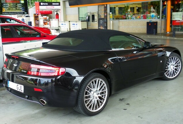 Aston Martin V8 Vantage Roadster