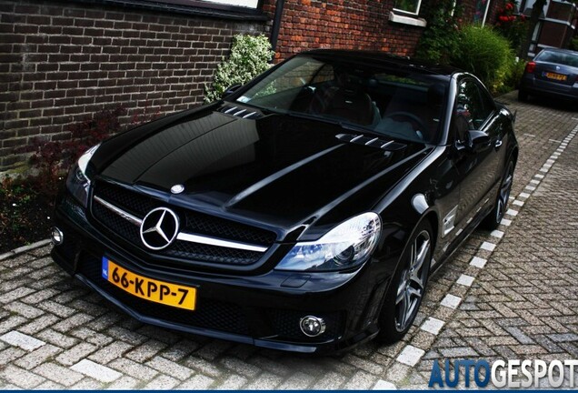 Mercedes-Benz SL 63 AMG