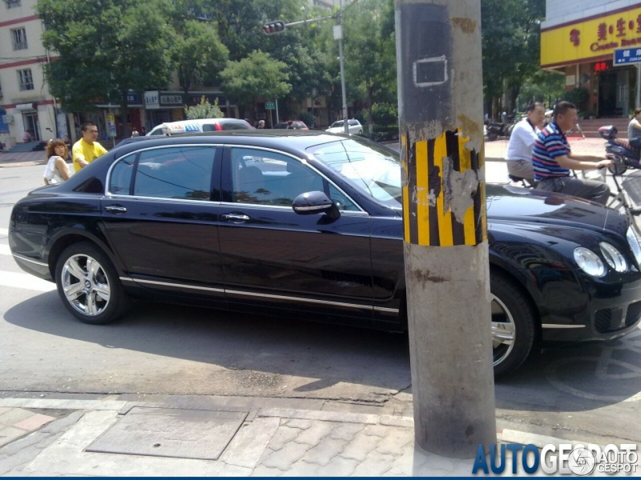 Bentley Continental Flying Spur