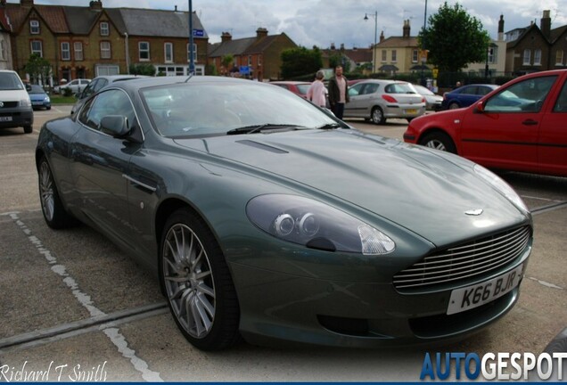 Aston Martin DB9