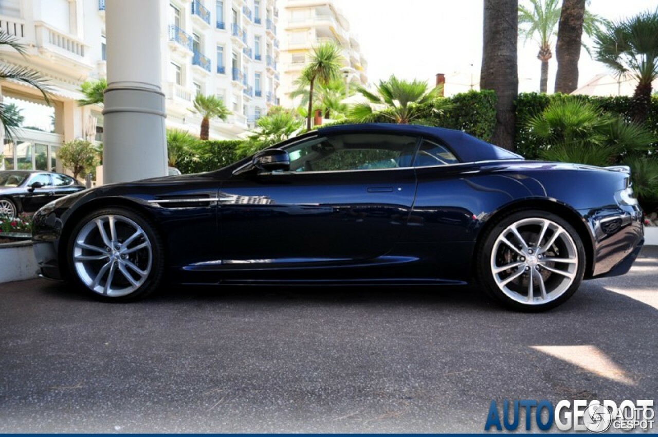 Aston Martin DBS Volante