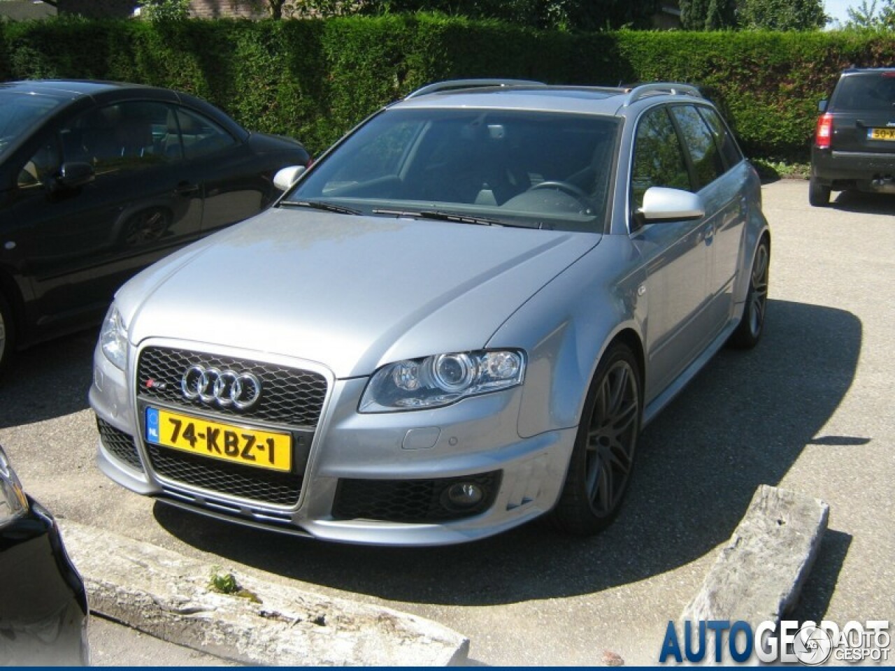 Audi RS4 Avant B7