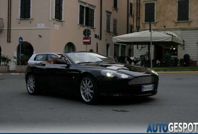 Aston Martin DB9 Volante