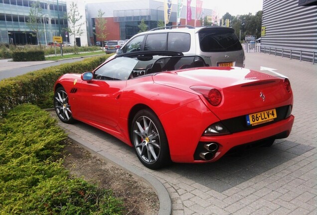 Ferrari California