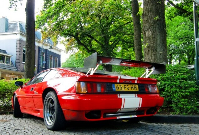 Lotus Esprit Turbo SE