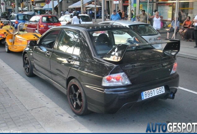 Mitsubishi Lancer Evolution IX FQ