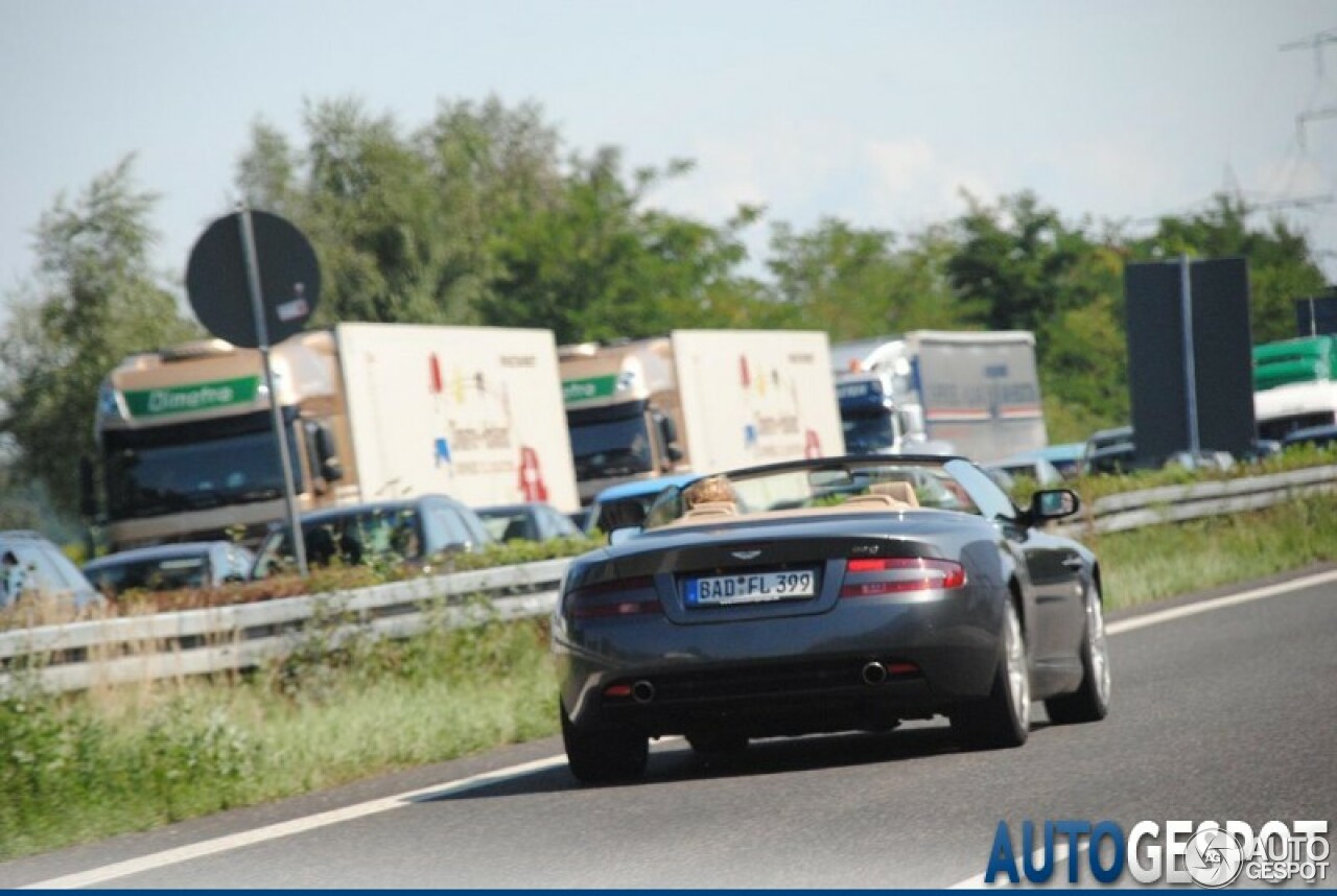 Aston Martin DB9 Volante