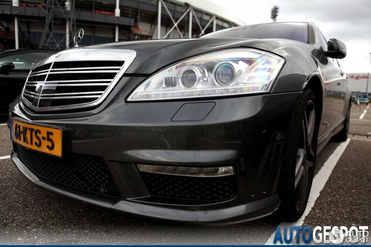 Mercedes-Benz S 65 AMG V221 2010