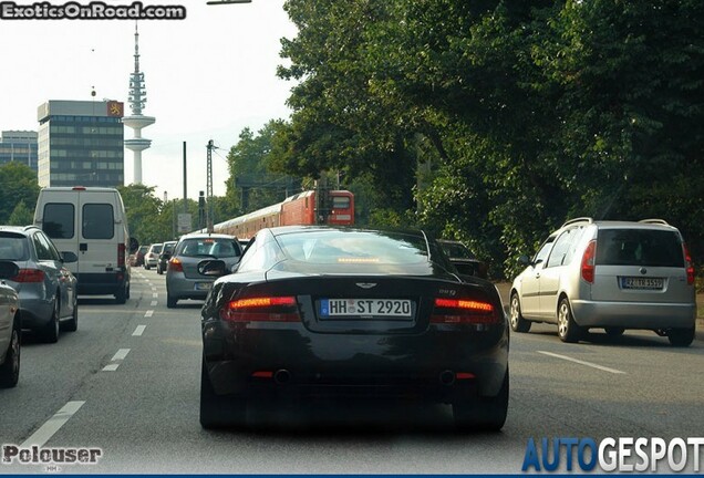 Aston Martin DB9