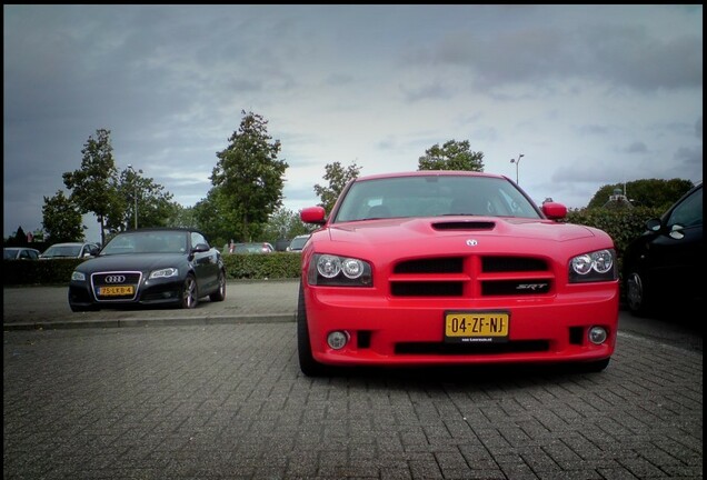 Dodge Charger SRT-8