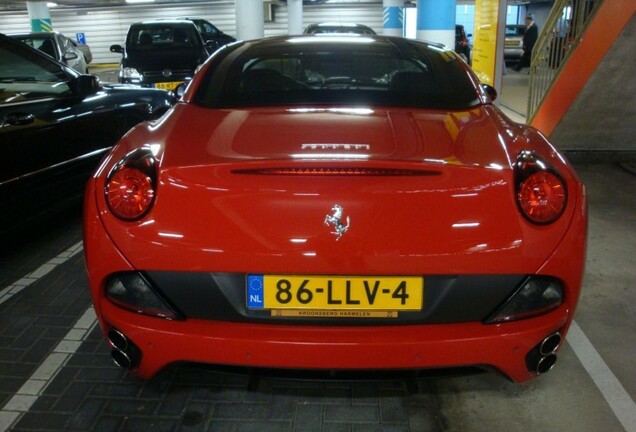 Ferrari California