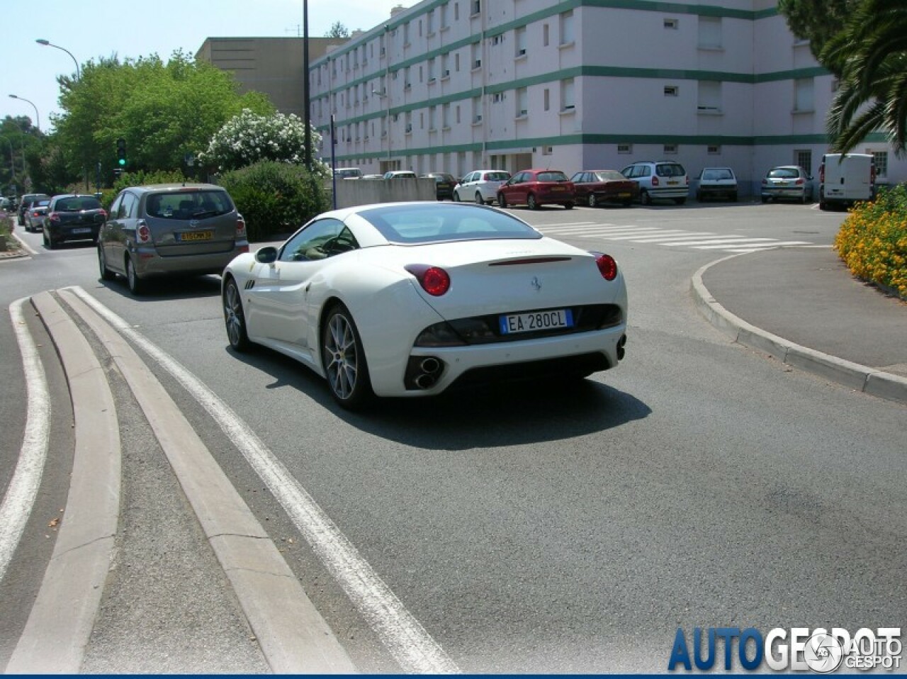 Ferrari California