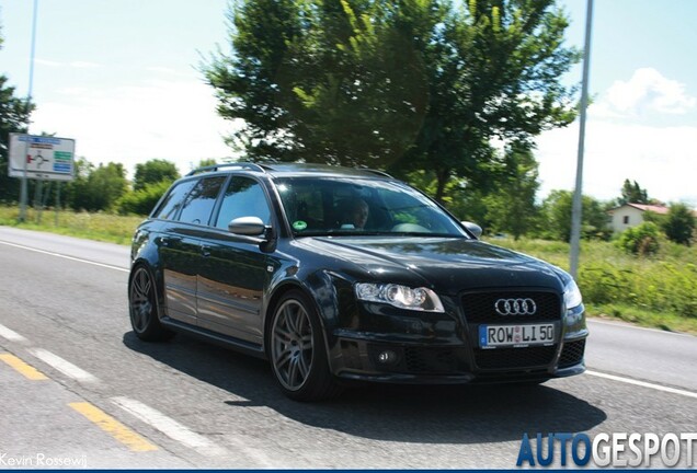 Audi RS4 Avant B7