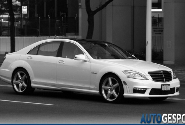 Mercedes-Benz S 63 AMG W221 2010