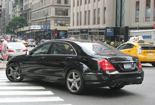 Mercedes-Benz S 63 AMG W221 2010