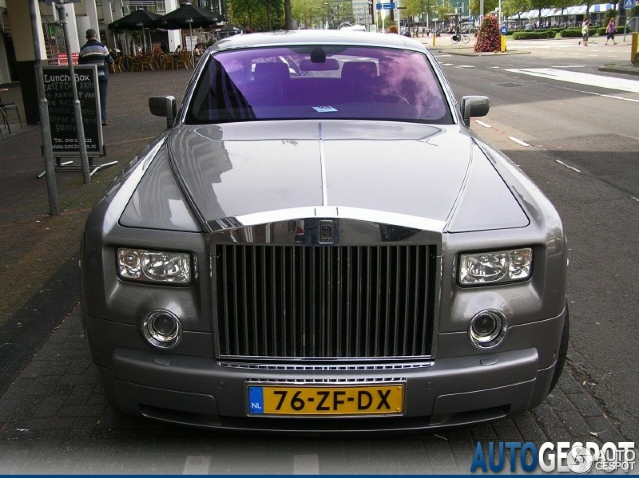 Rolls-Royce Phantom