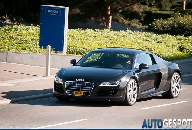 Audi R8 V10