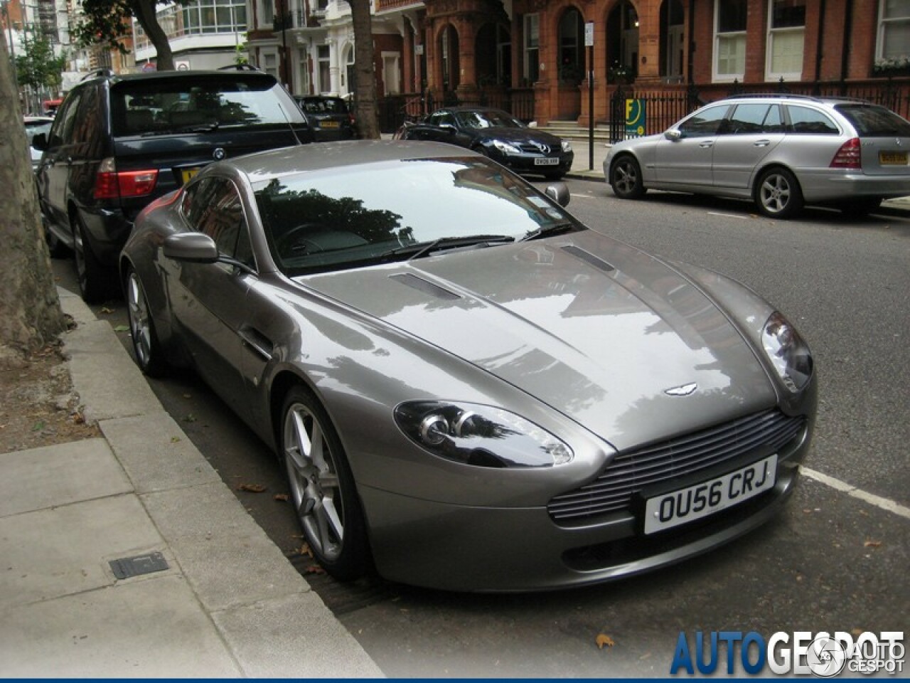 Aston Martin V8 Vantage