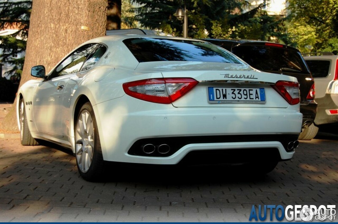 Maserati GranTurismo S Automatic