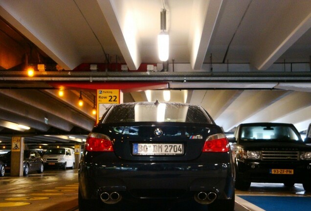 BMW M5 E60 2005