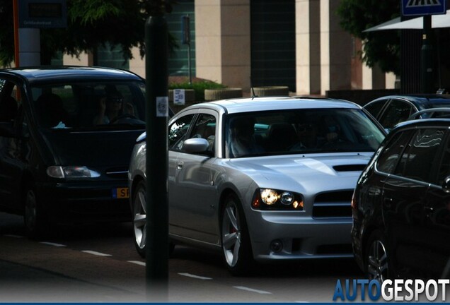 Dodge Charger SRT-8