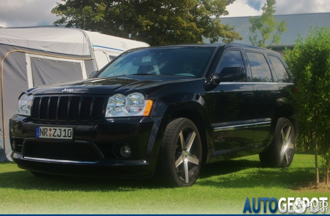 Jeep Grand Cherokee SRT-8 2005