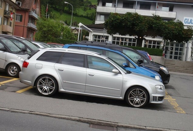 Audi RS4 Avant B7