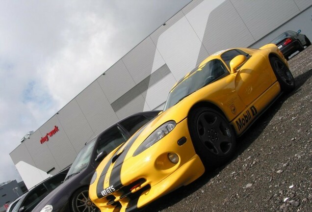 Dodge Viper GTS