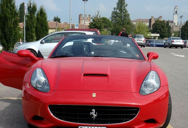 Ferrari California